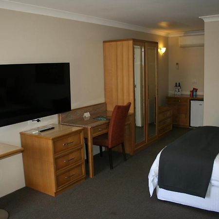 Winning Post Motor Inn Mudgee Eksteriør billede